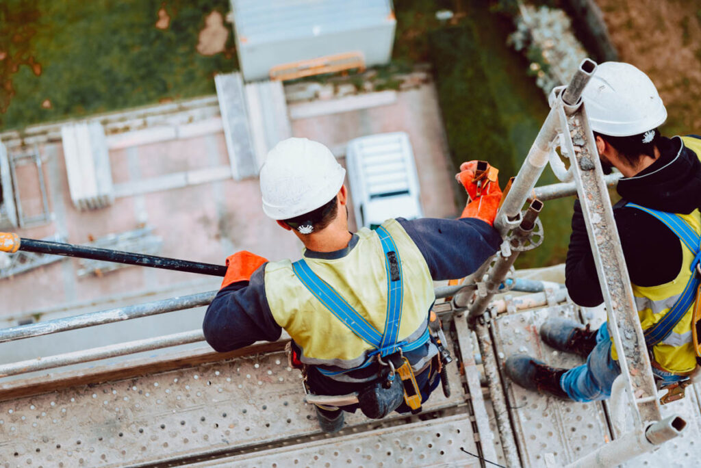 Fall from height accident on a New York construction site involving scaffolding